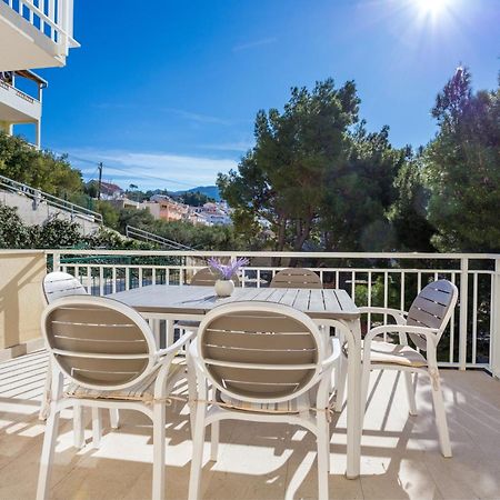 Apartments By The Sea Duce, Omis - 946 Duće Exterior foto