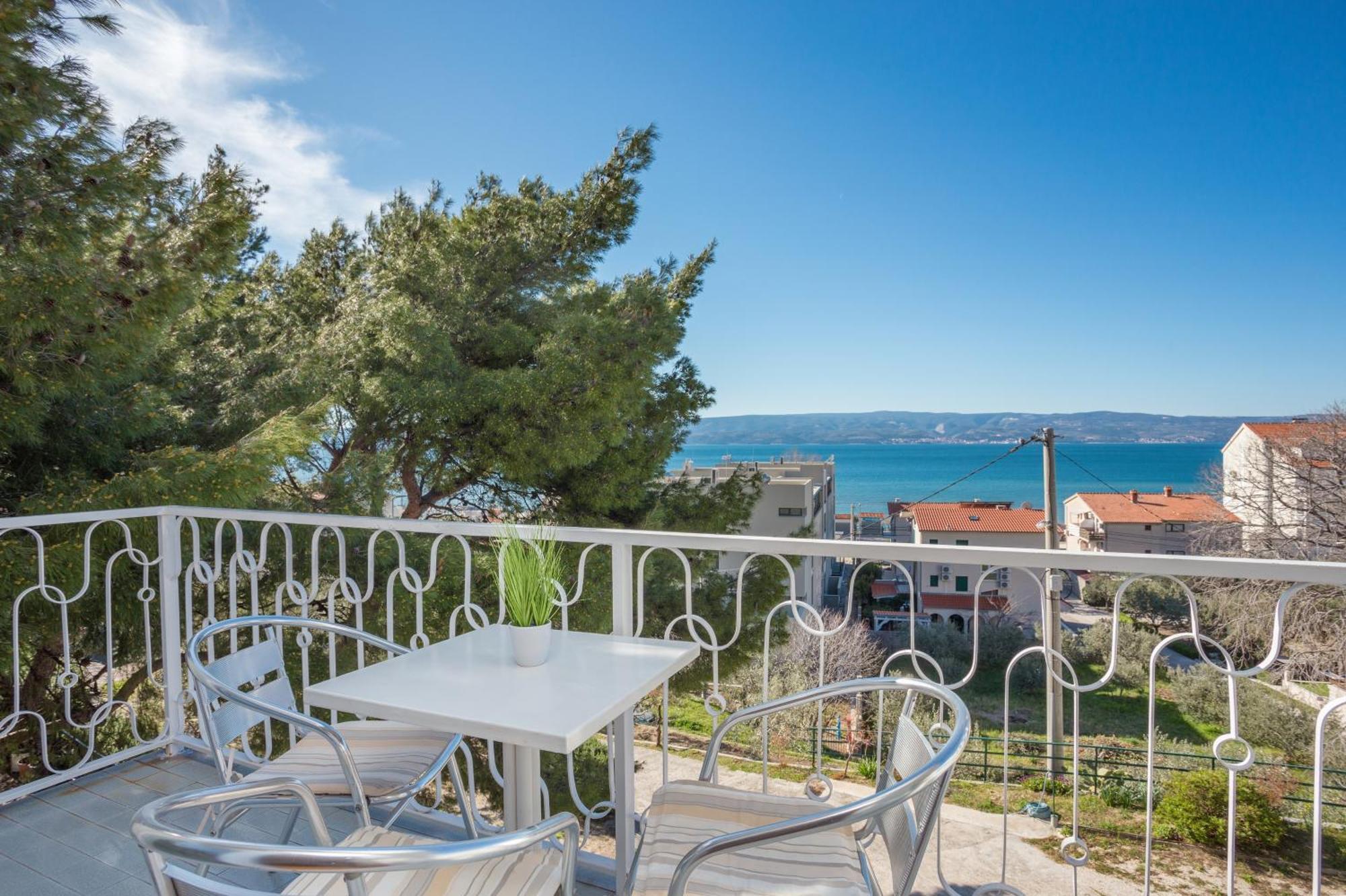 Apartments By The Sea Duce, Omis - 946 Duće Exterior foto