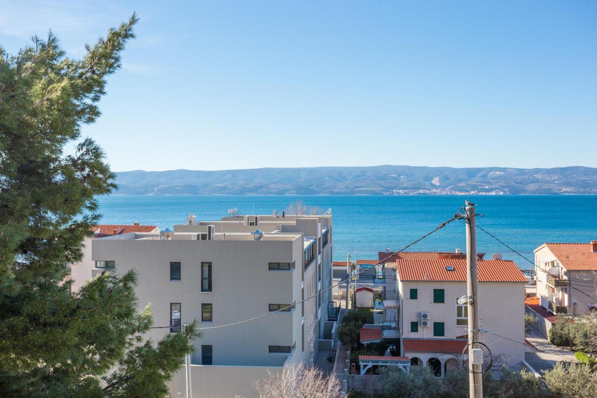Apartments By The Sea Duce, Omis - 946 Duće Exterior foto