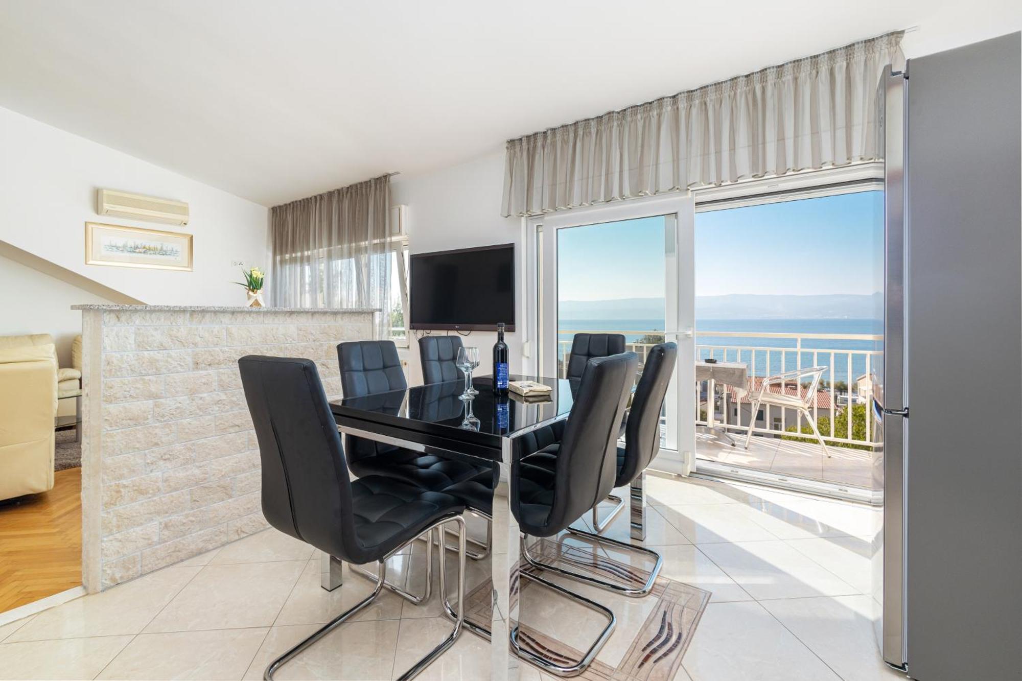 Apartments By The Sea Duce, Omis - 946 Duće Exterior foto