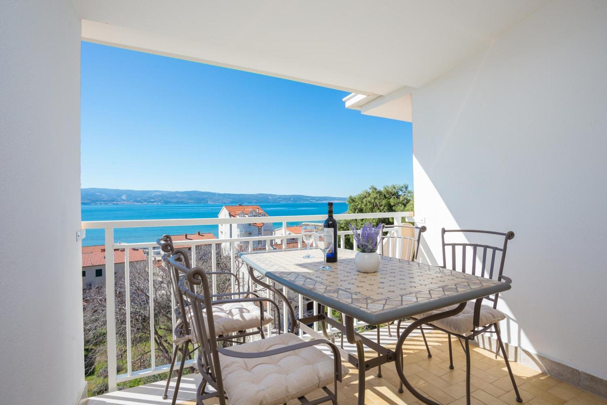 Apartments By The Sea Duce, Omis - 946 Duće Exterior foto