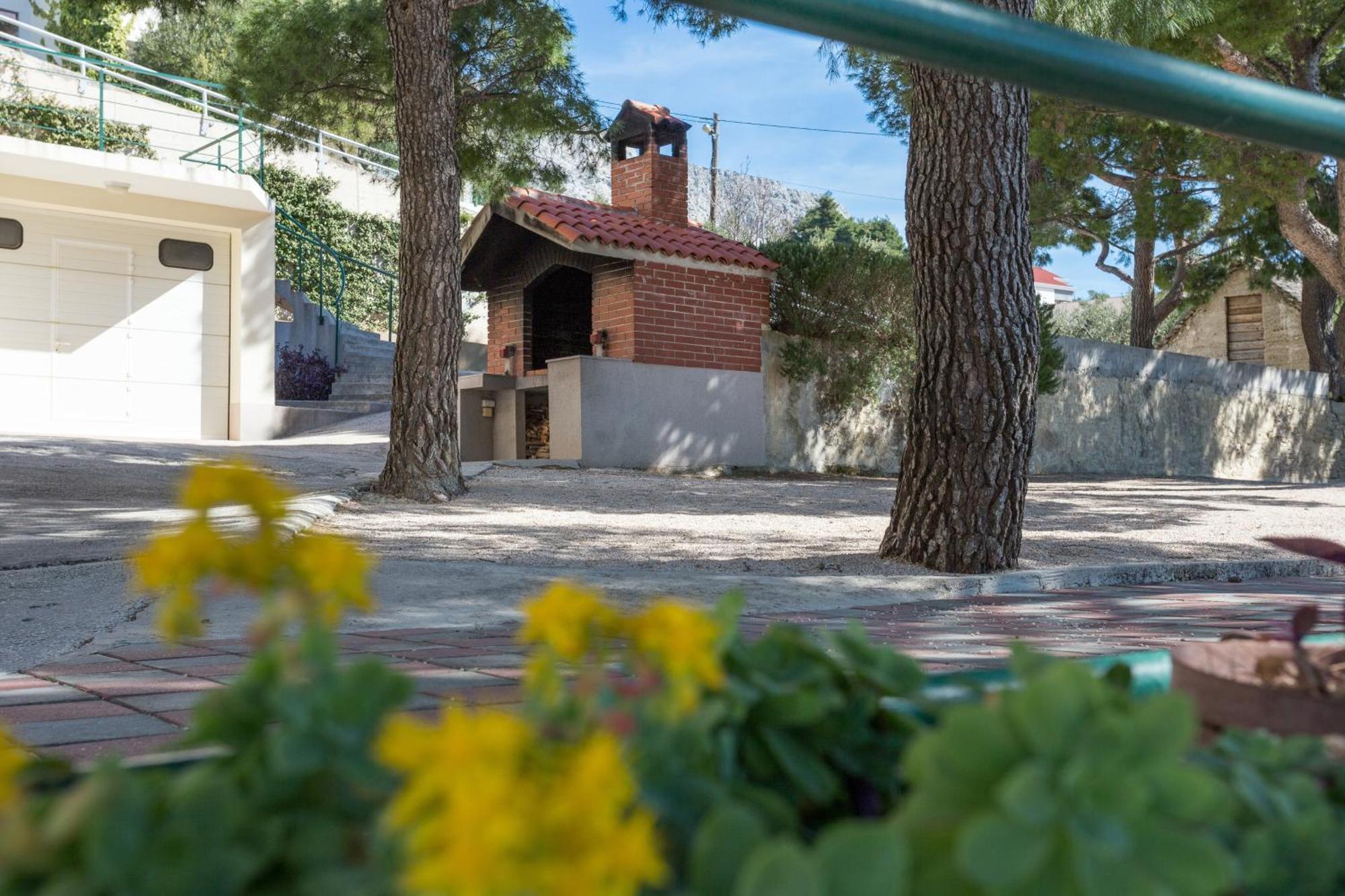 Apartments By The Sea Duce, Omis - 946 Duće Exterior foto