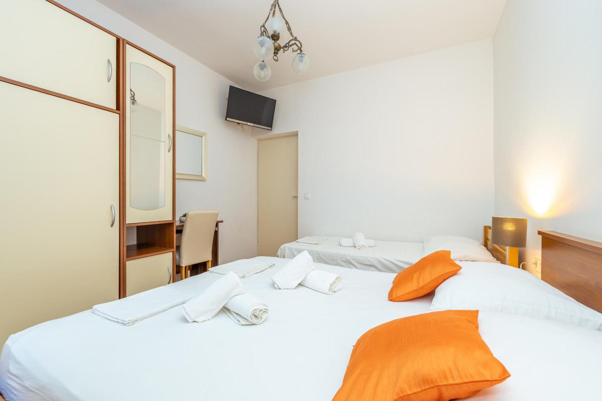 Apartments By The Sea Duce, Omis - 946 Duće Quarto foto